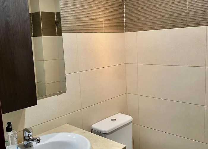 Апартаменти Stunning - View, Location, Pool Адехе