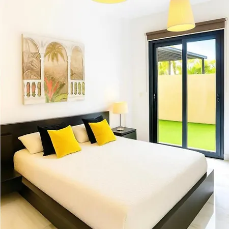 Stunning - View, Location, Pool *